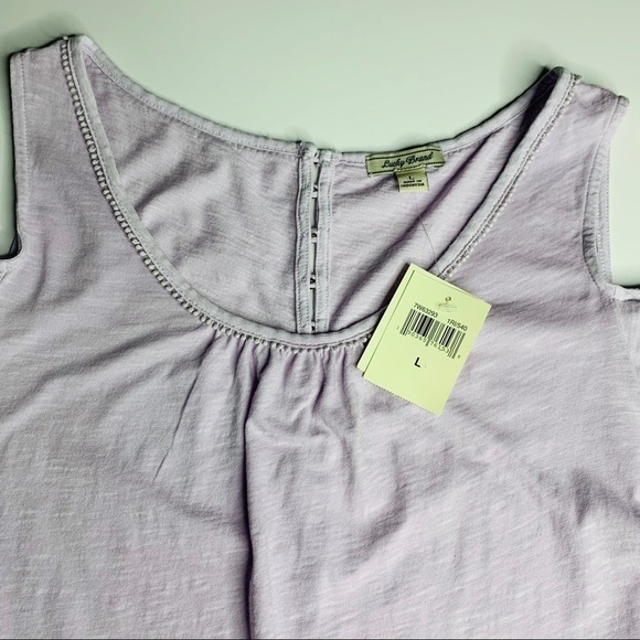 Lucky Brand Cold Shoulder Tee size Large - Picture 4 of 7